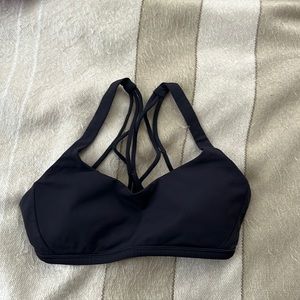 Lululemon sports bra
